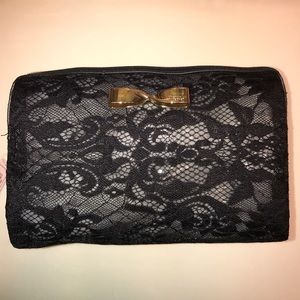 Makeup bag
